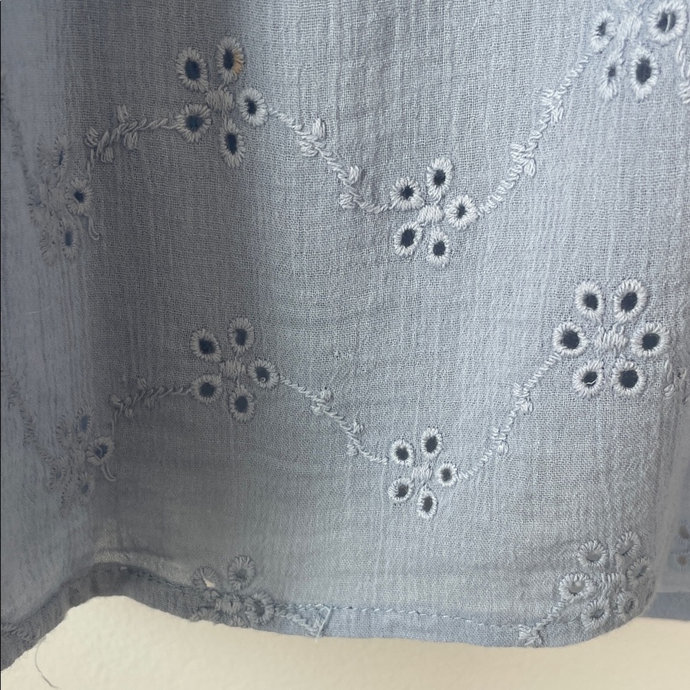 Free People Light Blue Eyelet Blouse Size S/P - Picture 4 of 7